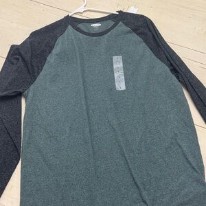Goodfellow & Co Dark Green and Charcoal Raglan Tee